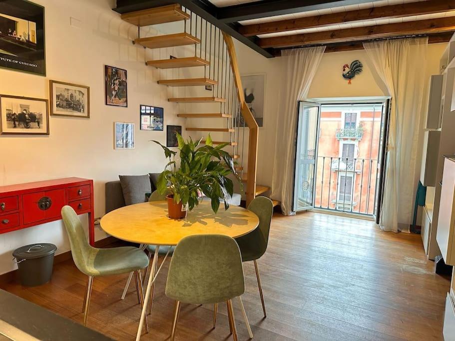Apartment Nel Cuore Di Navigl Mailand